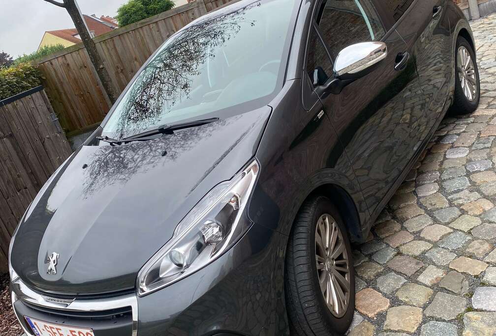 Peugeot 208 PureTech 82 Style