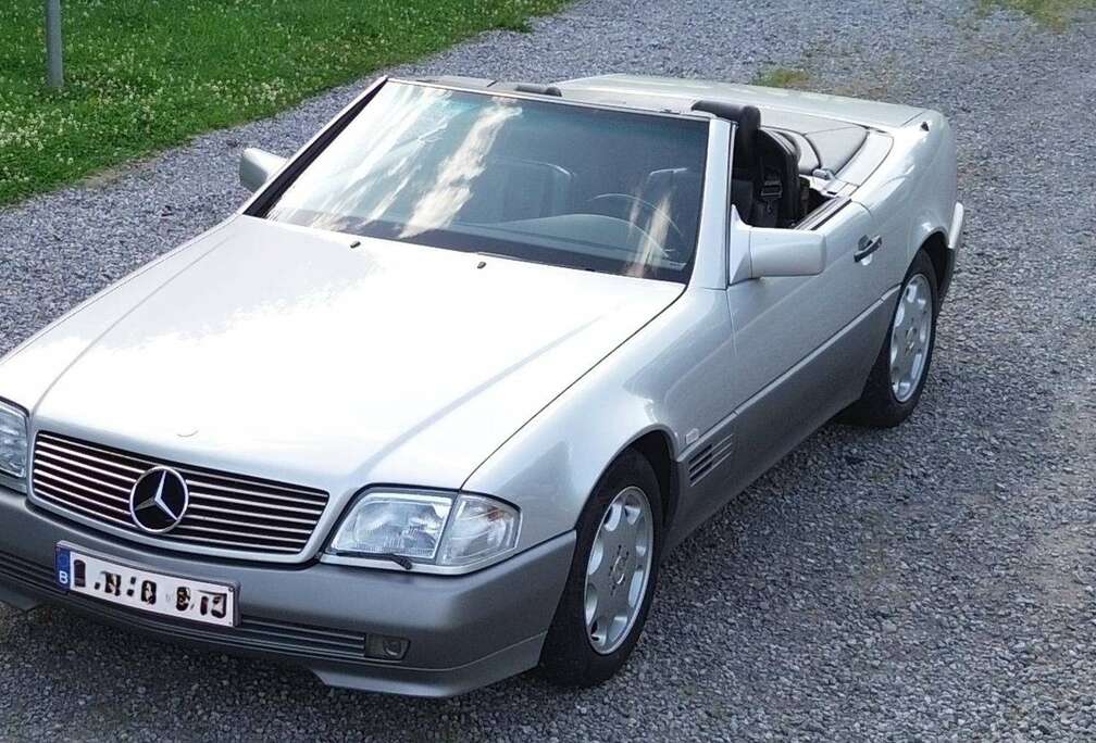 Mercedes-Benz R129