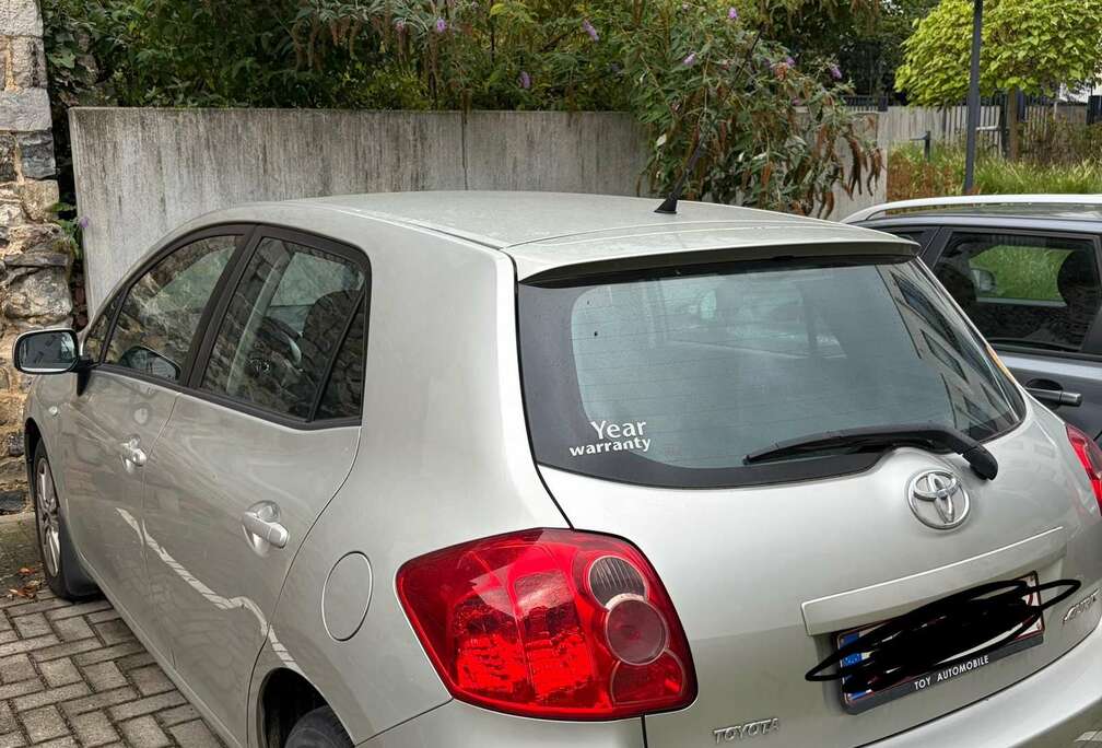 Toyota Auris 1.4 D-4D Linea Luna