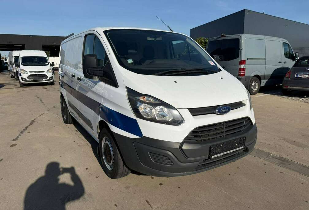 Ford Custom (Stock ID 17109)
