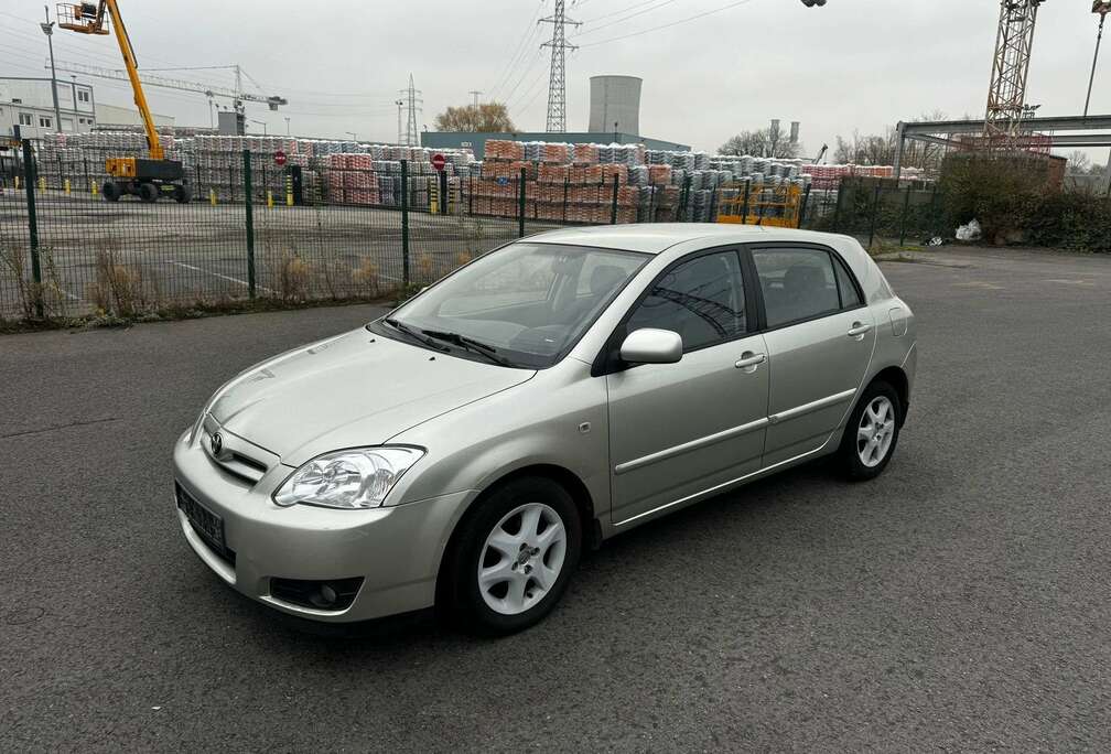 Toyota 1.6i VVT-i 16v AIRCO DIGITAL JANTE ALUMINIUM