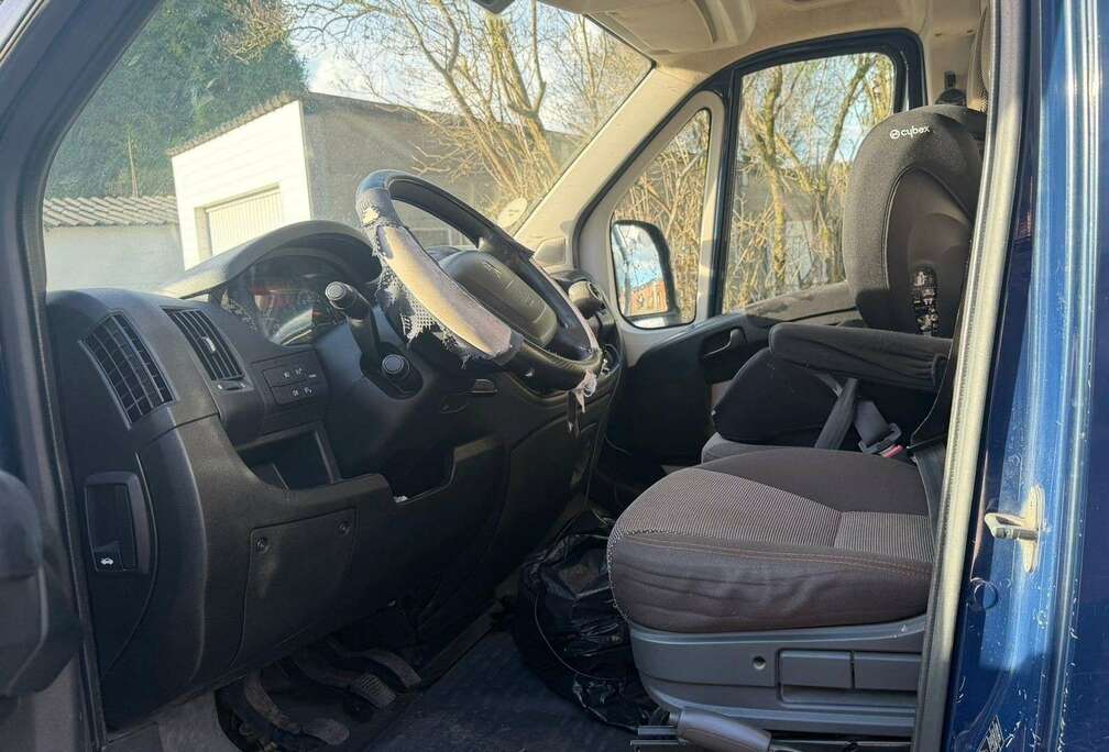 Peugeot 2.2 HDi L2H1 Pack CD-Airco