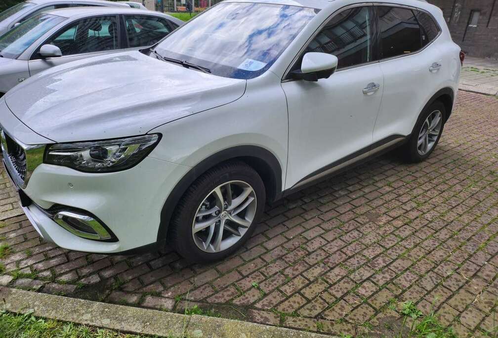 MG EHS PHEV 1.5 Turbo Luxury