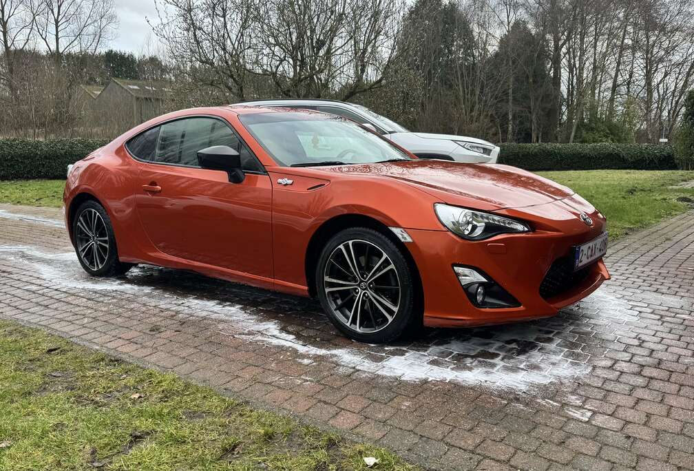 Toyota 2.0i Boxer Sport