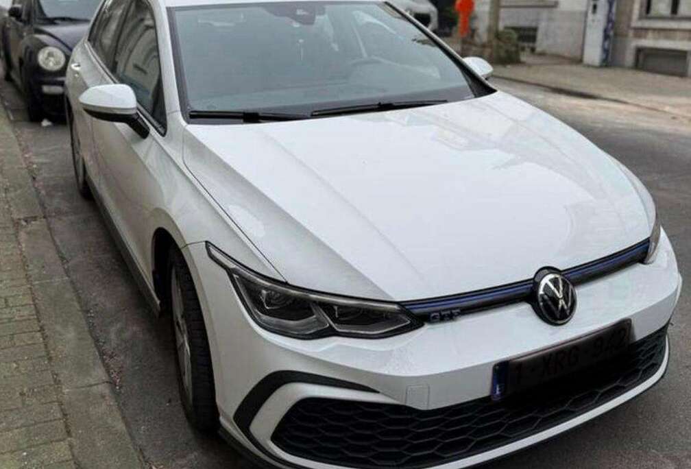 Volkswagen Golf GTE 1.4tsi eHybrid PHEV DSG (112kW)