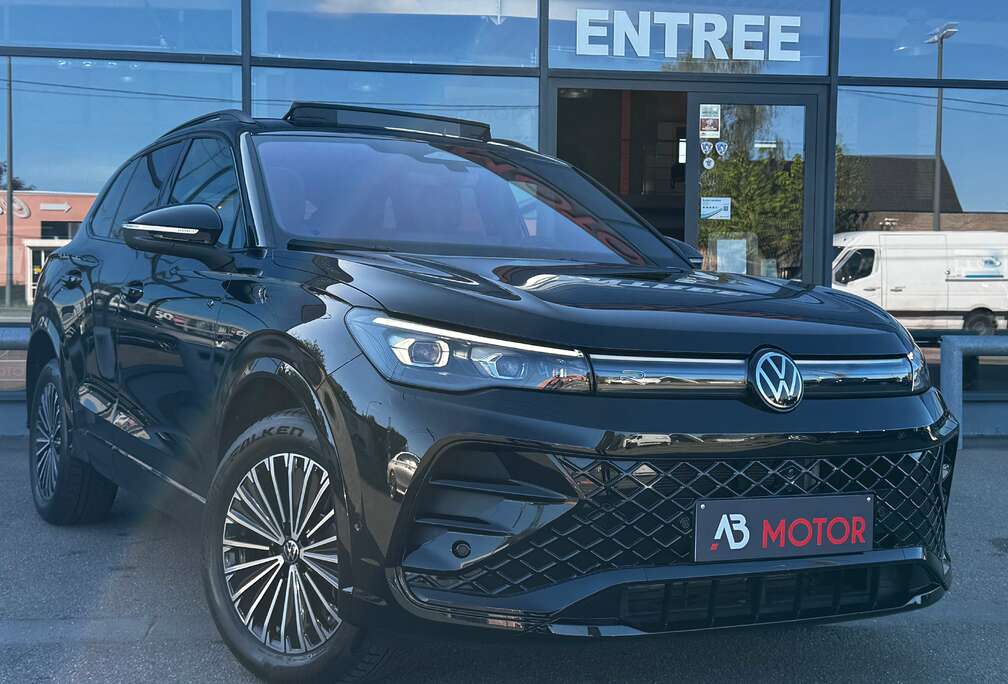 Volkswagen Tiguan eHybrid 1.5 TSI R-Line DSG (200 kW) BLACK EDITION FULL OPTION TVAC