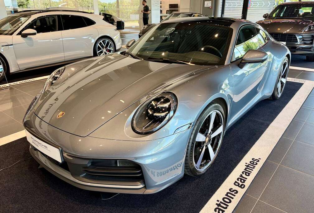 Porsche 992.2 Carrera Coupé