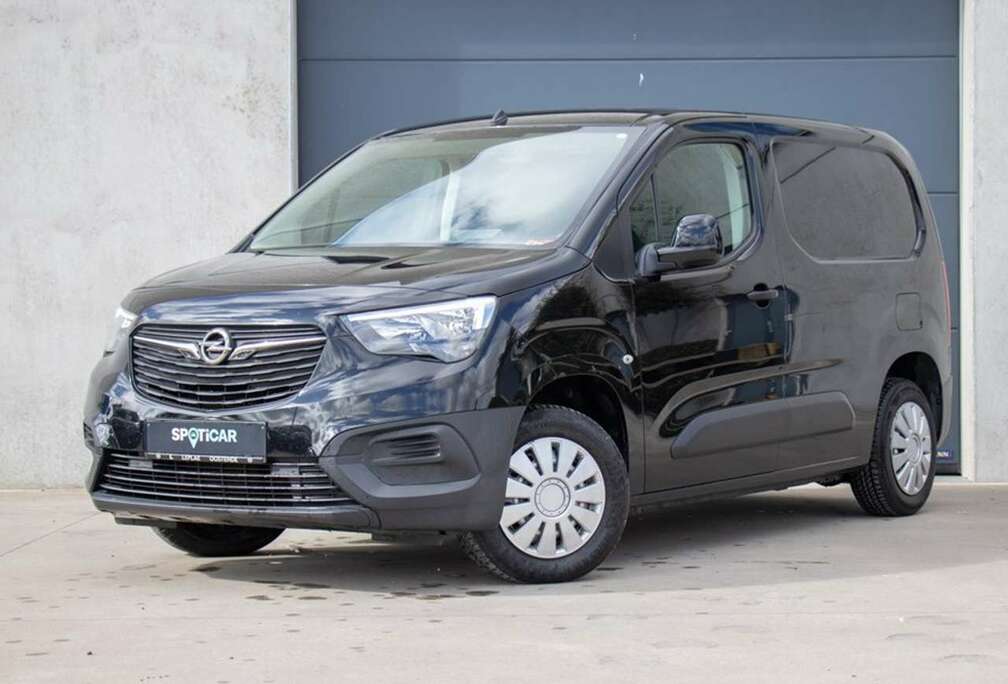 Opel L1H1 2 ZIT 1.5D MT5 76PK NAVISENSORENTREKHAAK