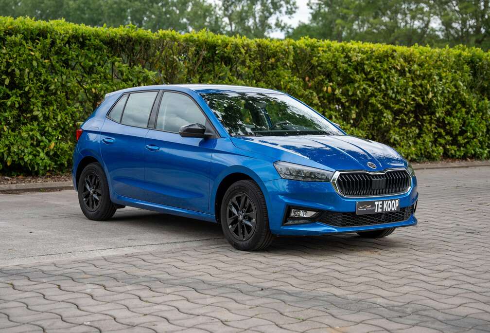 Skoda Fabia 1.0i Youg Edition