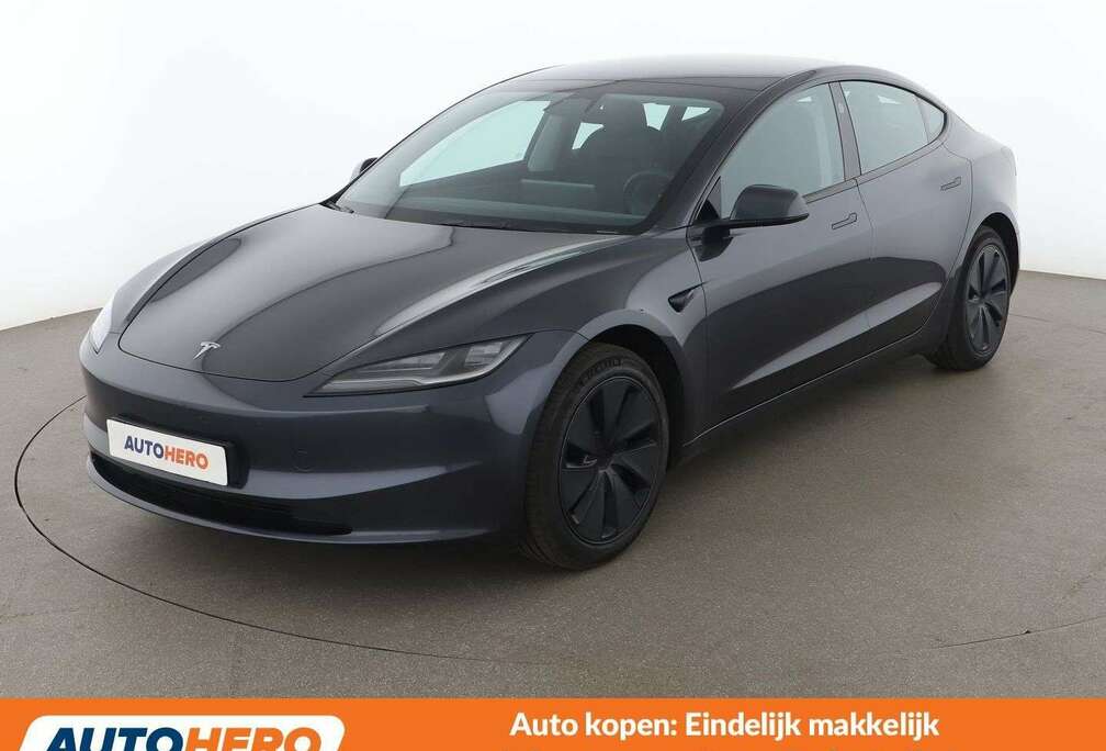 Tesla Standard Range