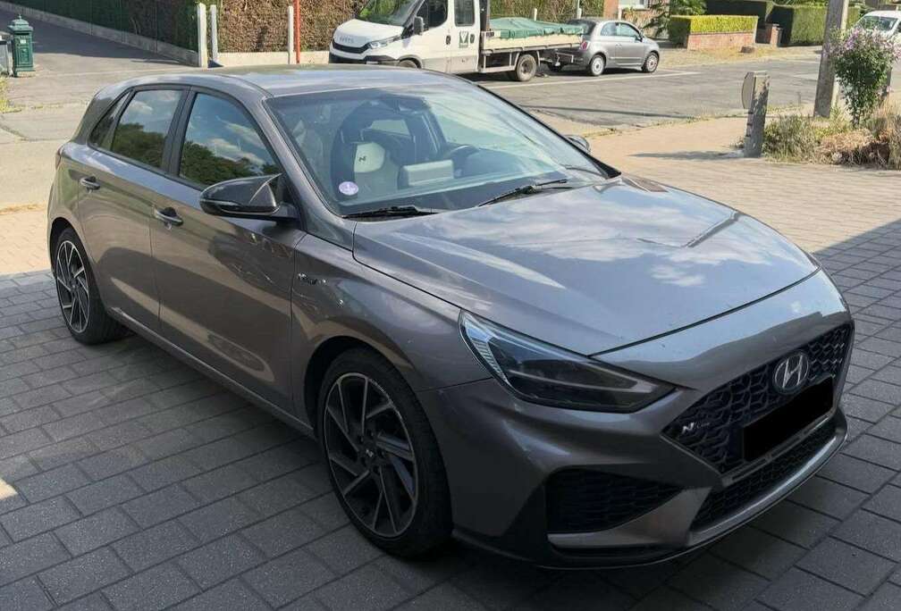 Hyundai i30 Fastback 1.6 CRDi Shine DCT