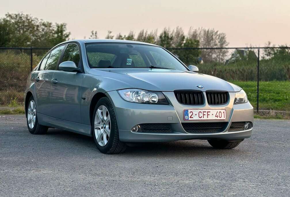 BMW 318i