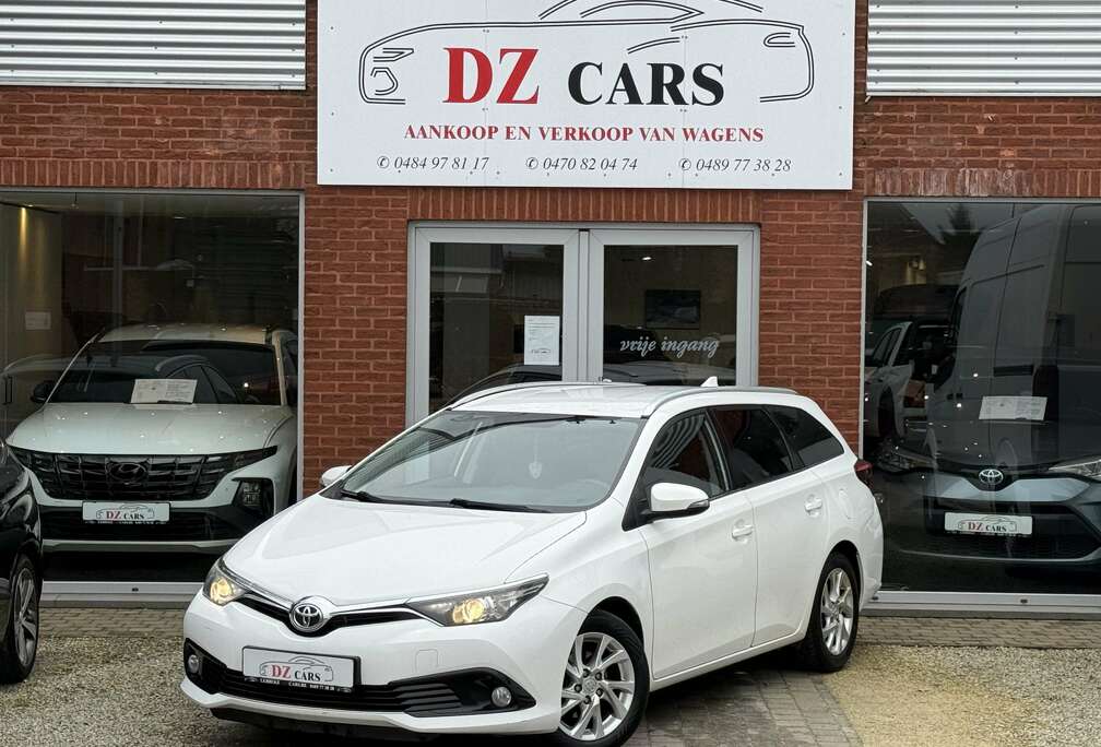 Toyota 1.6D 111PK NAVI  CAMERA  CRUISE CONTROL  LED