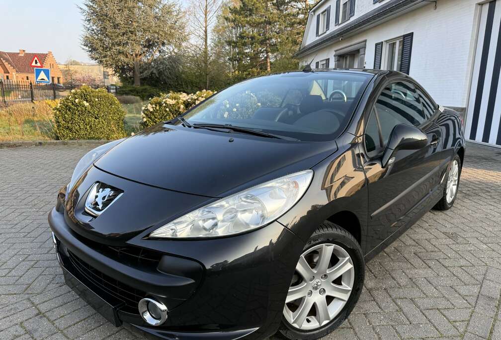 Peugeot 207 CC 1.6i 16v Pack
