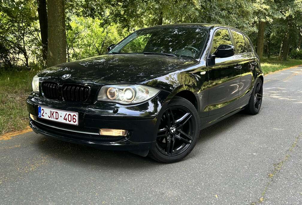 BMW 116iA