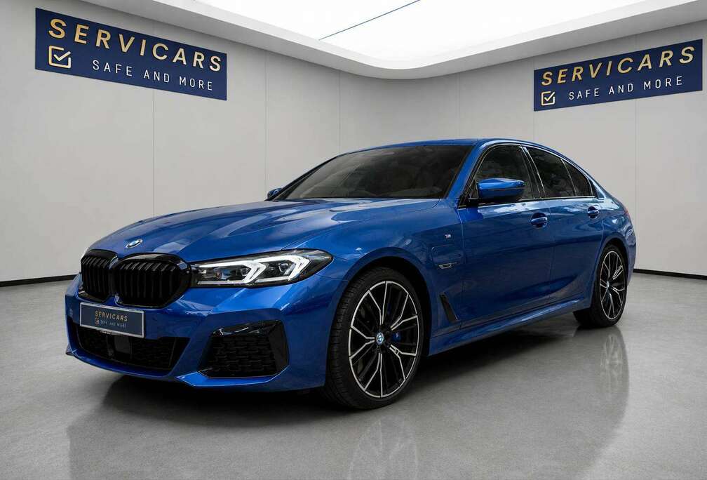 BMW @SERVICARS DIRECT NAMUR - BMW 545e PHEV xDrive Pack M - PANO - H&K - Garantie constructeur