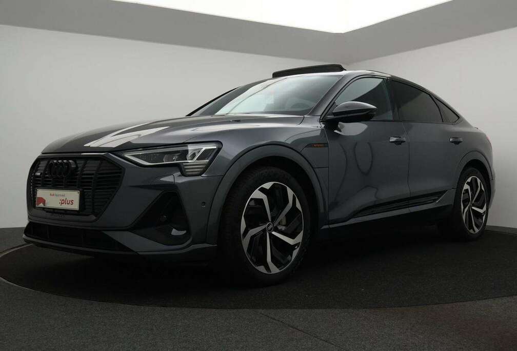 Audi Sportback E-Tron 95kWh 55 Quattro Competition 408PK *AUTOMAAT*PANODAK*LEDER*3XS LINE*CAMERA*ACC*PDC*NAVI*APP-CONNECT*...*