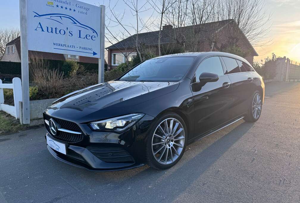 Mercedes-Benz AMG Line/carplay/sfeerlicht/niewstaat/led Koplamp/