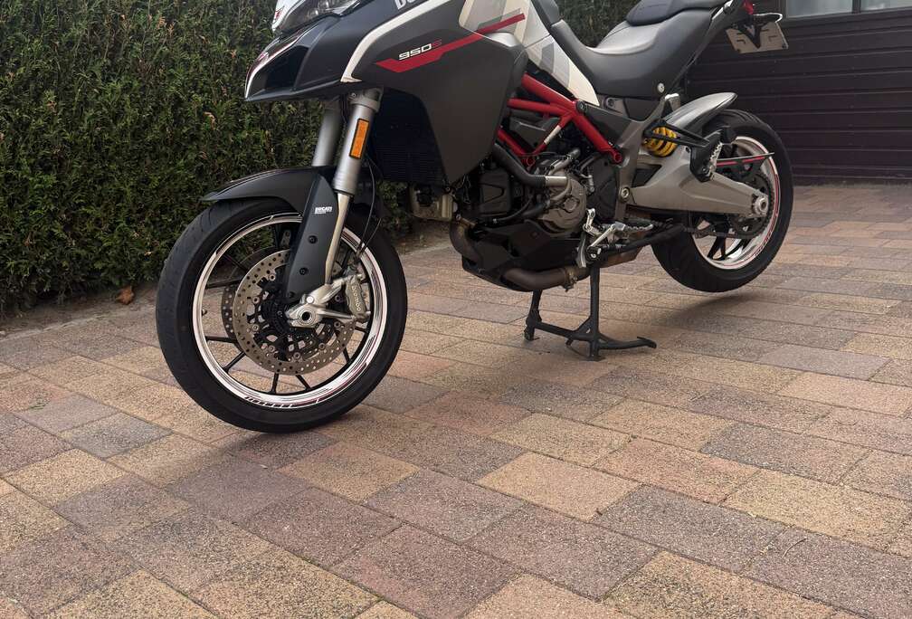 Multistrada 950 S