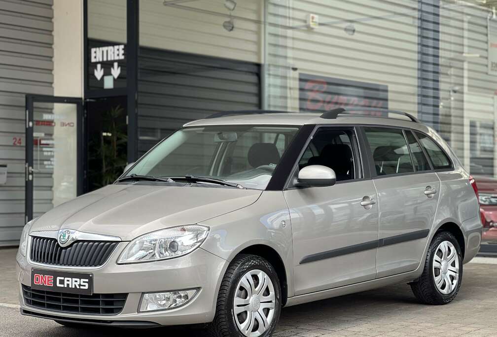 Skoda Break TDi 75cv AIRCO-VE-ORD. BORD-MP3-GAR 1AN