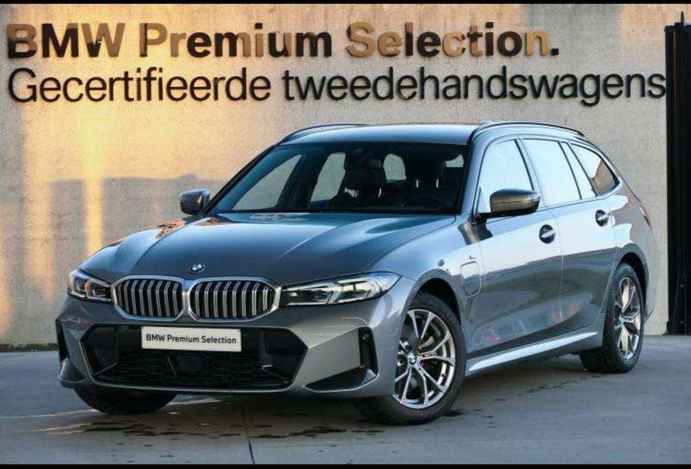 BMW 330e Touring M Sport