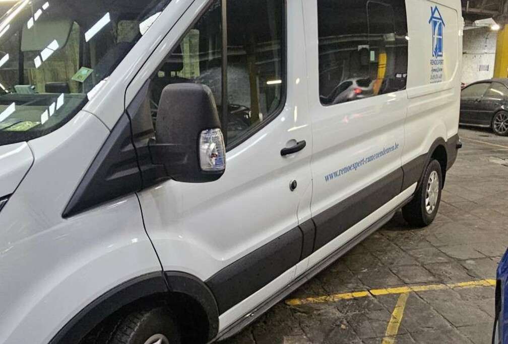 Ford 350 L3 VA Autm. Trend