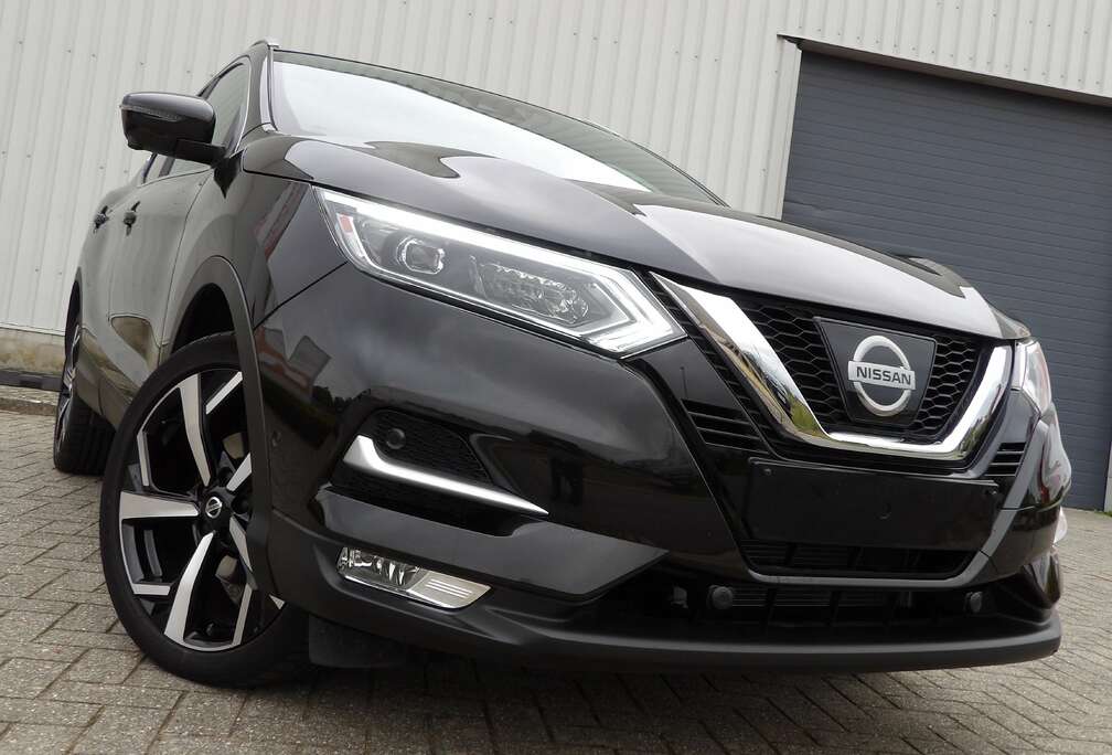 Nissan Qashqai 1.2 DIG-T TEKNA+
