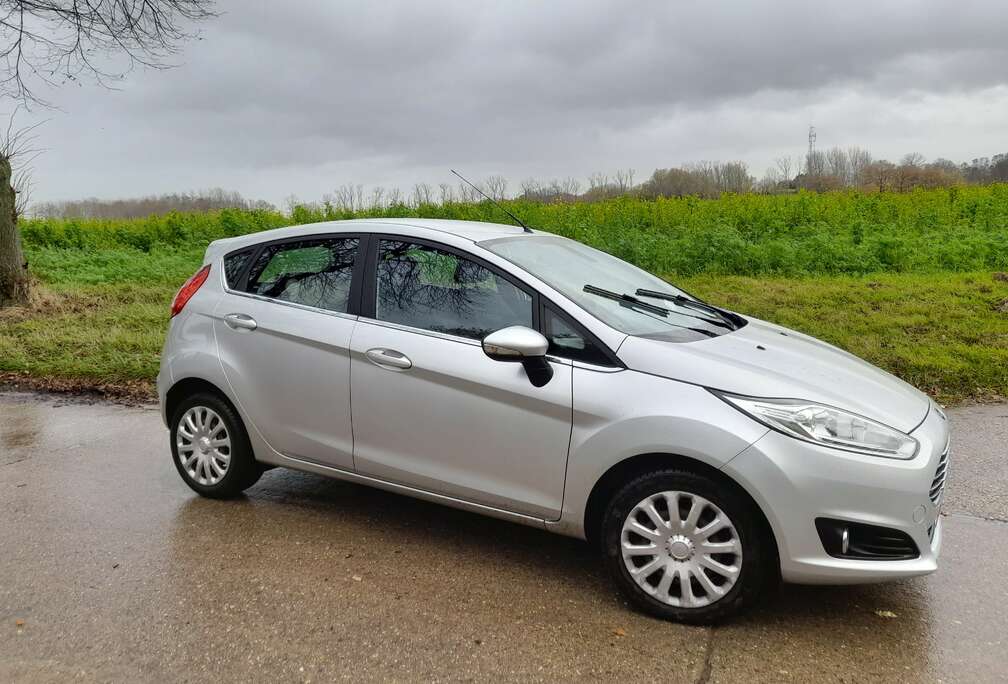 Ford Fiesta 1.5 TDCi SYNC Edition