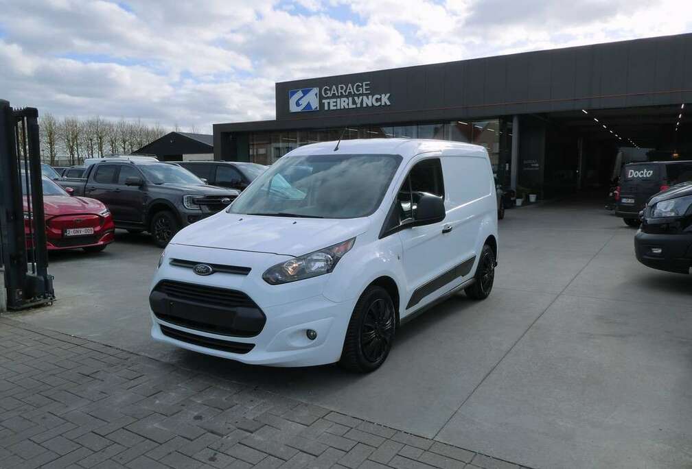 Ford 1.5TDCi 75pk 3pl Lichte Vracht Trekhaak (64490)
