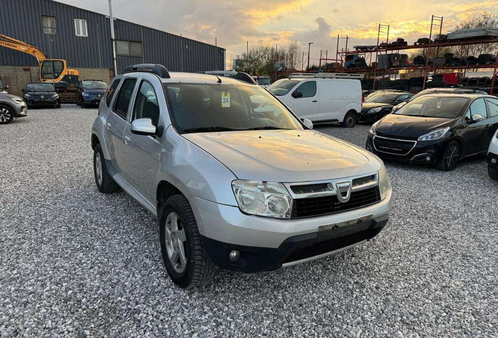 Dacia Duster 1.5 dCi 4x2 Laureate FAP // EXPORT PRICE