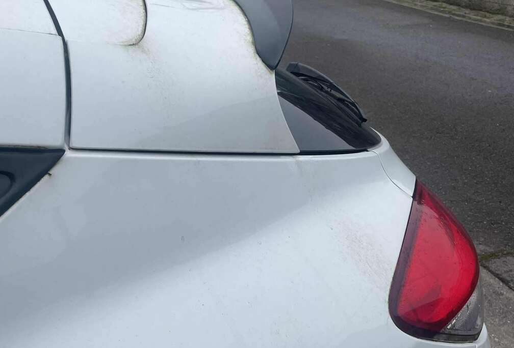 Renault Mégane III Coupé 2.0 16V 265 RS Trophy