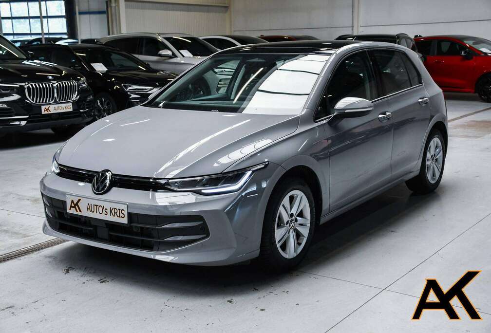 Volkswagen Golf 1.5 TSI Life - NAVIGATIE VIA SMARTLINK / CAMERA / PANORAMISCH / ACC / PDC