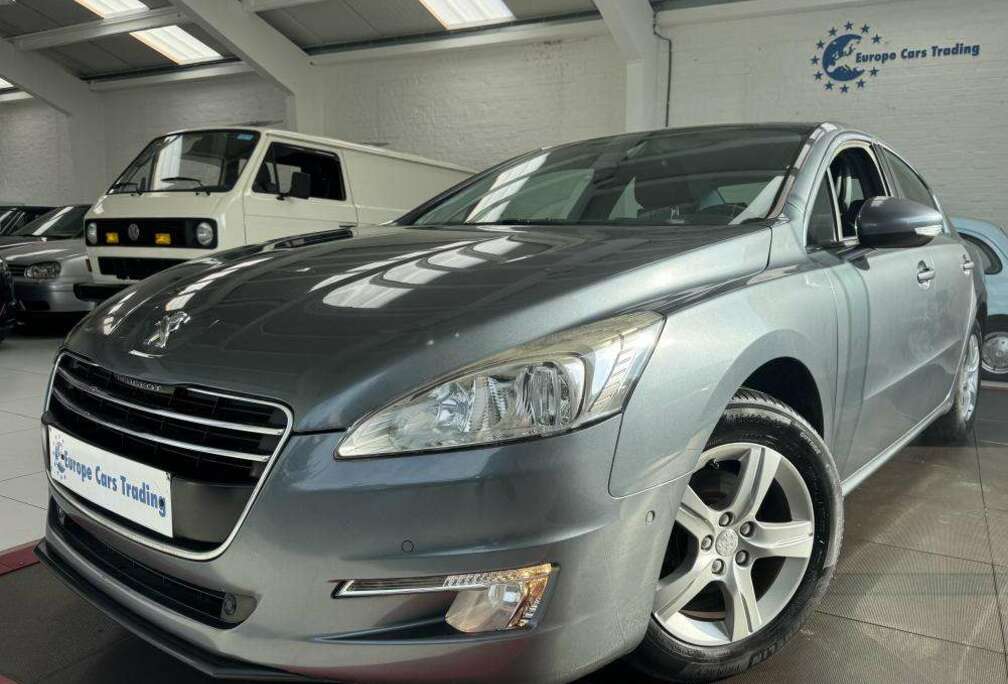 Peugeot ALLURE 1.6 E-HDI 112CH CUIR GAR 12M