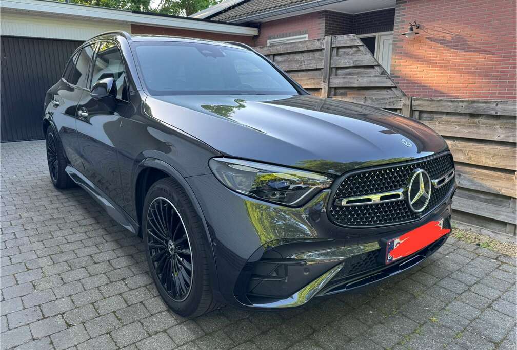 Mercedes-Benz GLC 200 4Matic 9G-TRONIC AMG Line Advanced