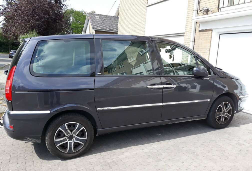 Peugeot 2.0 HDi SR Confort FAP