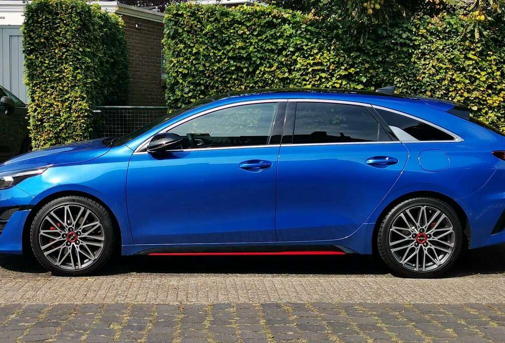 Kia 1.6 T-GDI DCT7 OPF GT