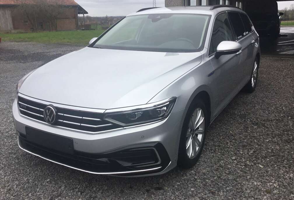 Volkswagen Passat GTE 1.4 eHybrid PHEV DSG (EU6AP) (160 kW)