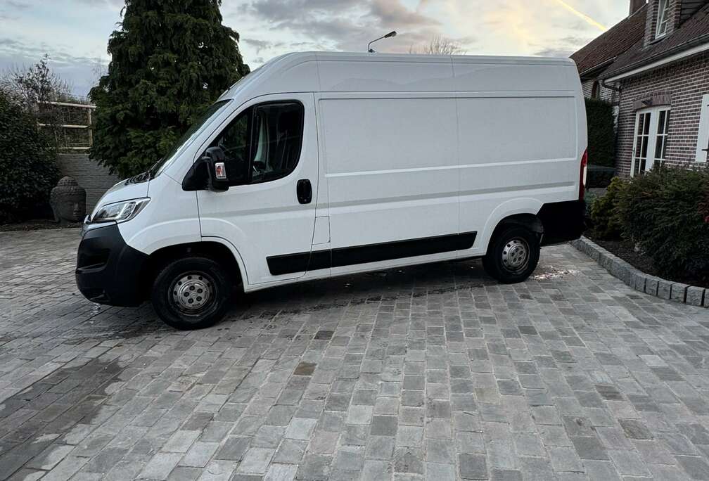 Citroen 2.2 BlueHDi L2 Club S/S