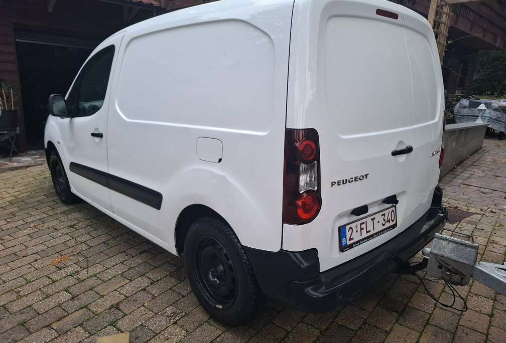 Peugeot 1.6 HDi L1H1 Pack CD Airco 120