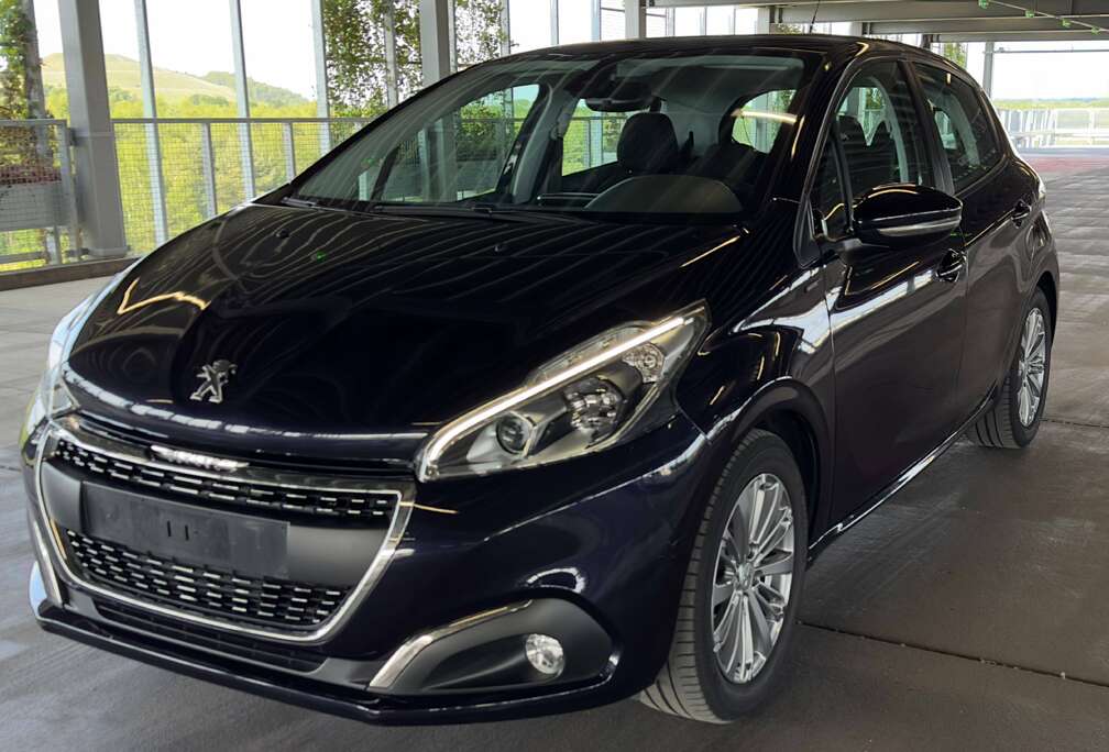 Peugeot 1.2 Puretech Signature - 73.000km - Carplay