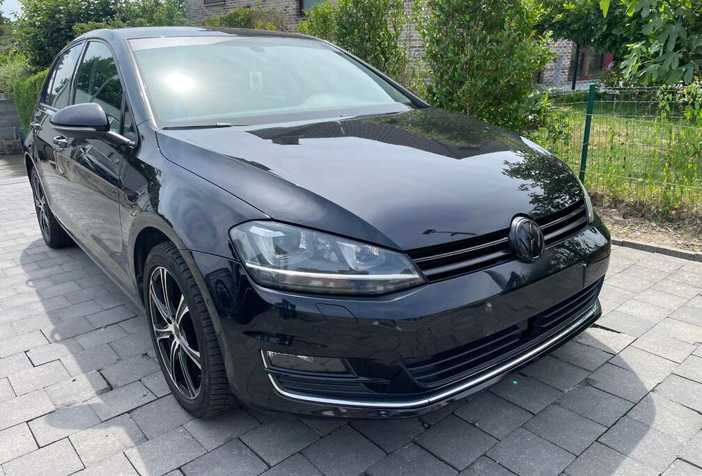 Volkswagen Golf 1.4 TSI Highline ACT DSG/AUTOMAAT LEDER/AIRCO/GPS/158488KM/ 9800€