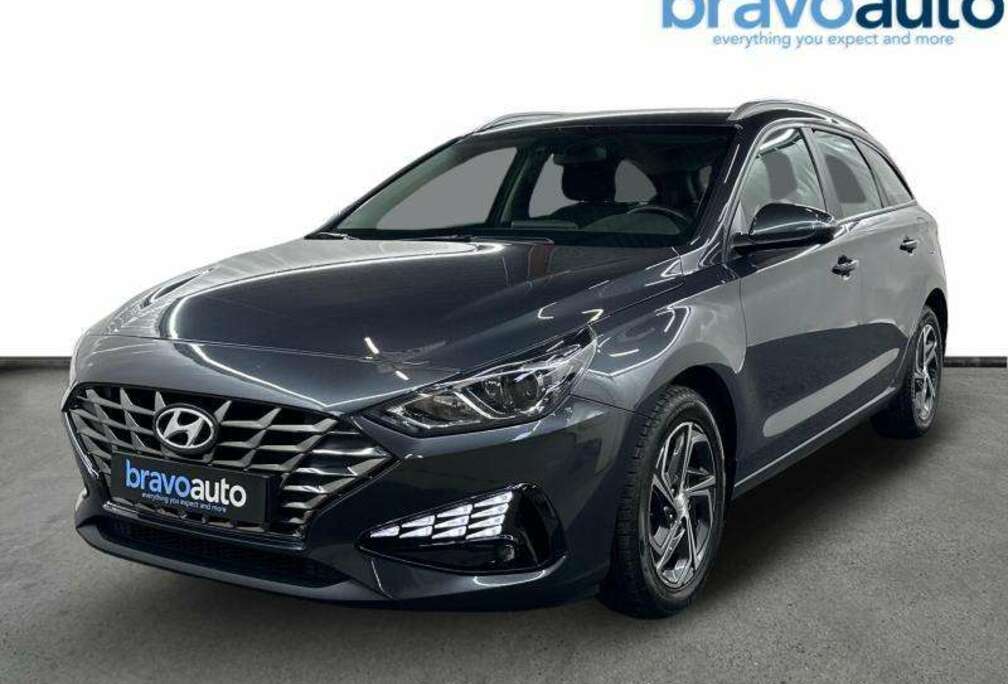 Hyundai Wagon AT + Carplay & camera