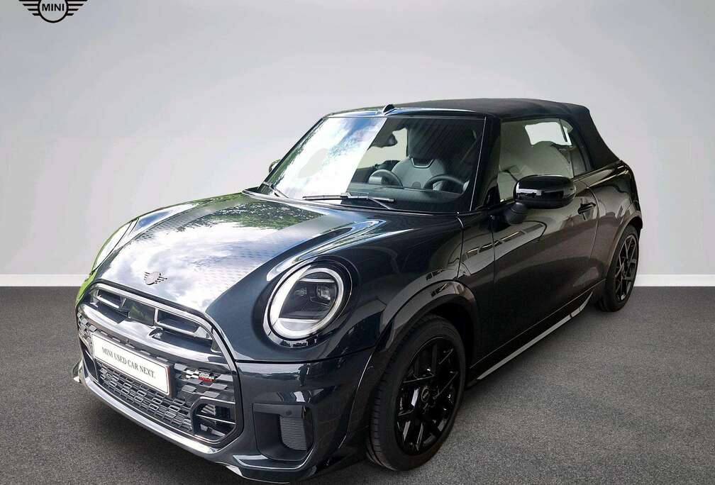 MINI John Cooper Works Trim