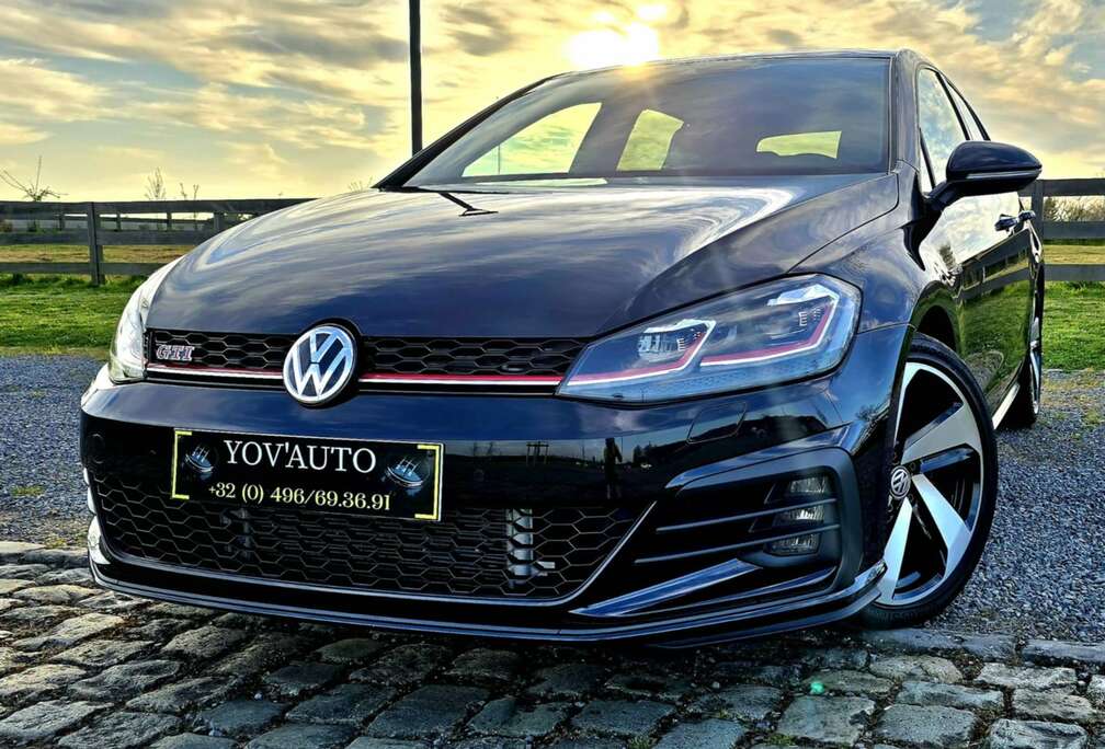 Volkswagen 2.0 TSI 7,5 Performance DSG, airco, gps