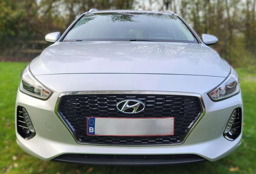 Hyundai WGN 1.0 T-GDI 120 TWIST