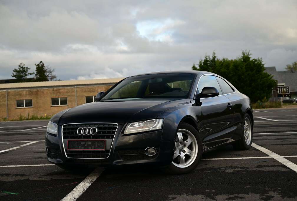 Audi V6 AUT / ONLY B2B - OUT BE / XENON / LEATHER / NAV
