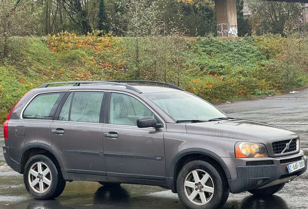 Volvo XC90 2.4 Turbo  7 place