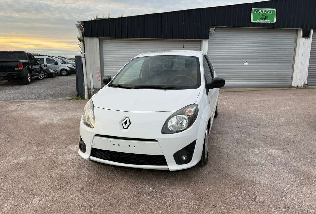 Renault 1.2i Luxe Easy