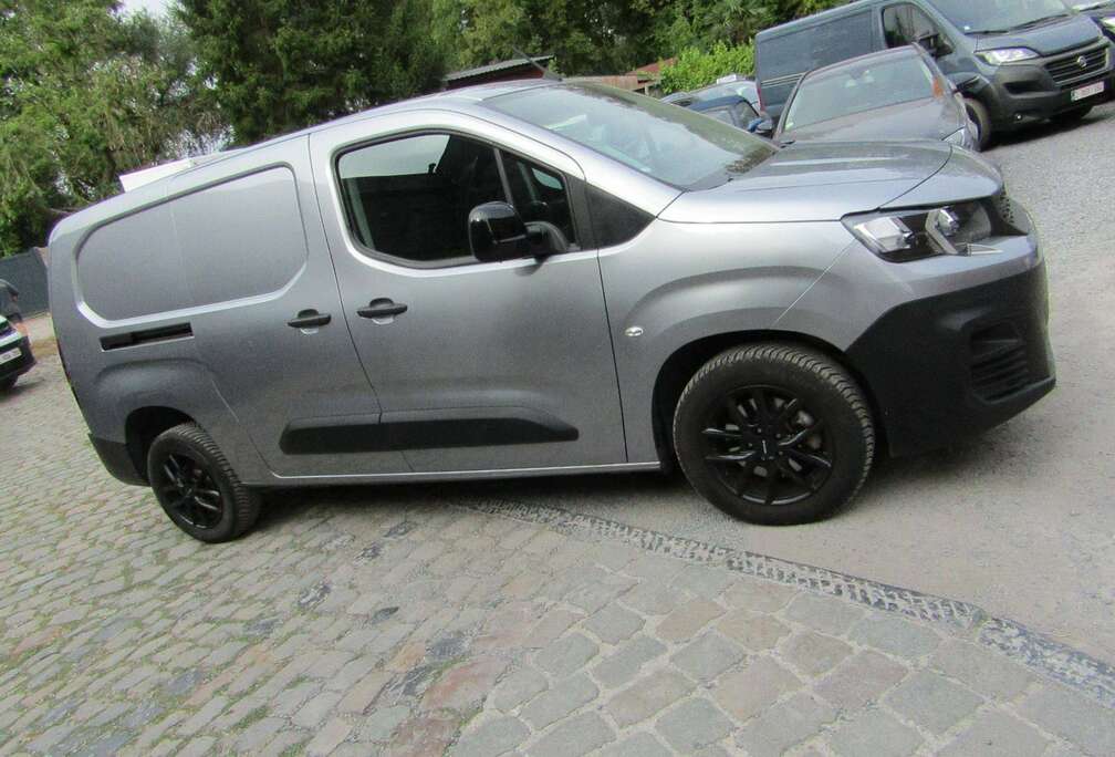 Peugeot Chassis Long Utilitaire 3 Places + Options Gar. 12 Mois