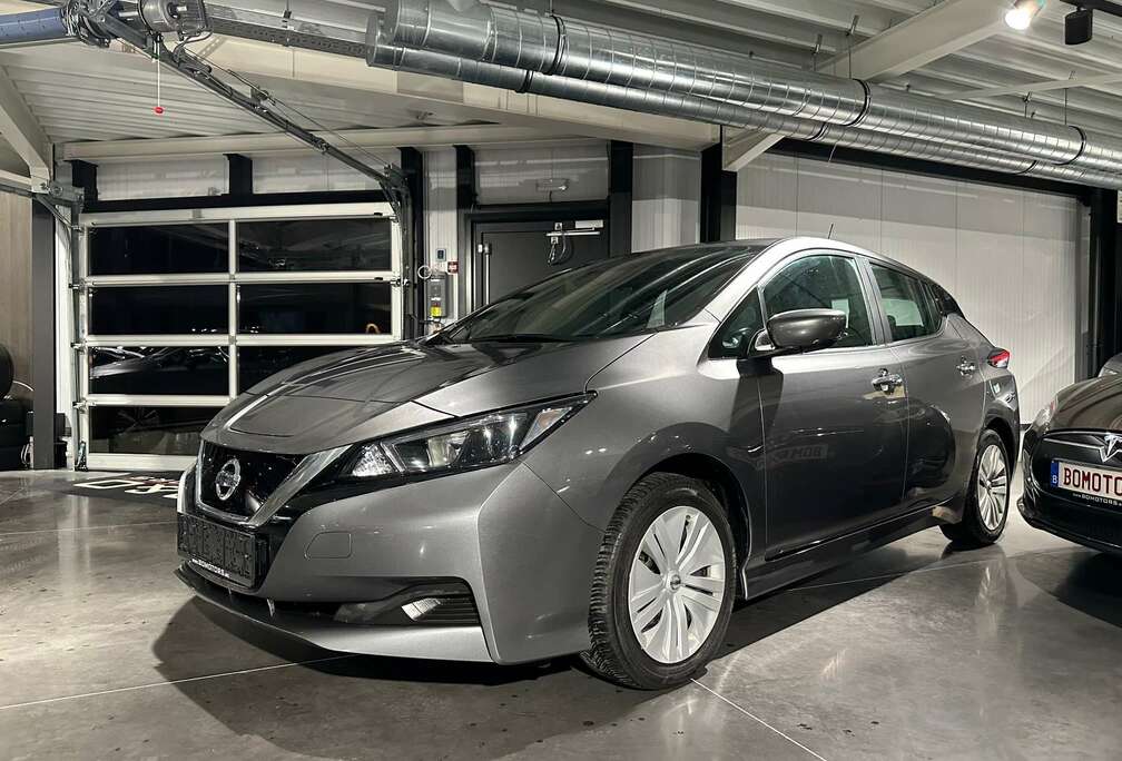 Nissan Leaf 40 kWh 12392 + BTW ,Super prijs